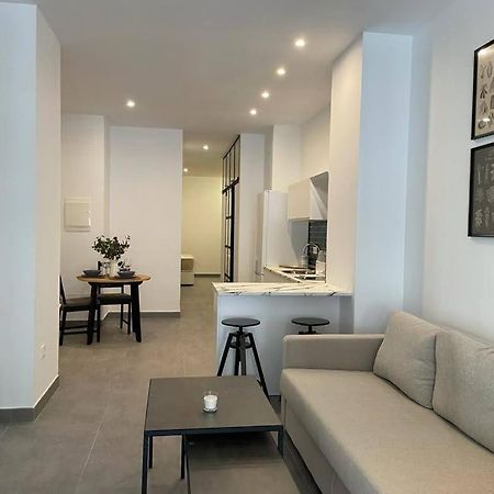 Apartament Complejo Pinta18 At1, At2 Y At3 Sewilla Zewnętrze zdjęcie